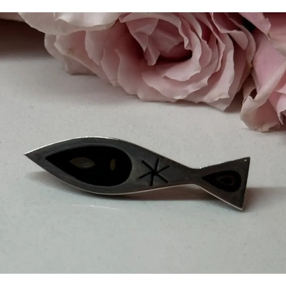 925 Sterling Silver Black Evil Eye Enamel Brooch Length 1.5 In